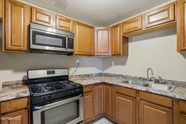 $209,000 | 10310 Kellogg Street, El Paso, TX 79924