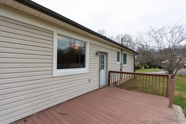 $315,000 | 3720 Flemar Drive, Floyds Knobs, IN 47119