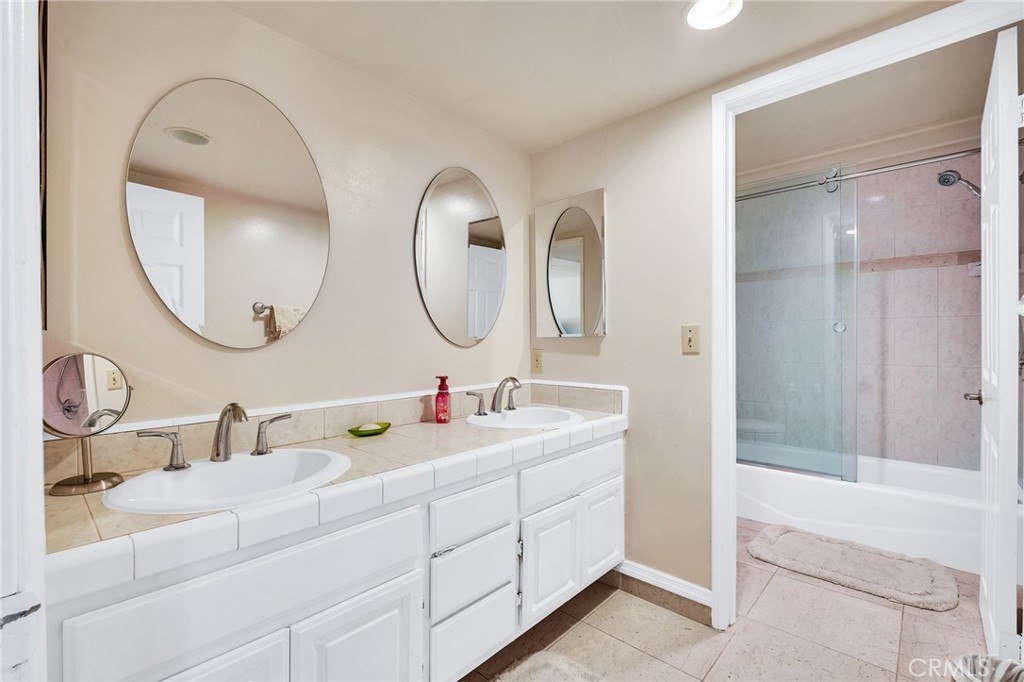 6516 Sandy Point Court Rancho Palos Verdes, CA 90275 - Photo 30 of 49 Downstairs Full Bath