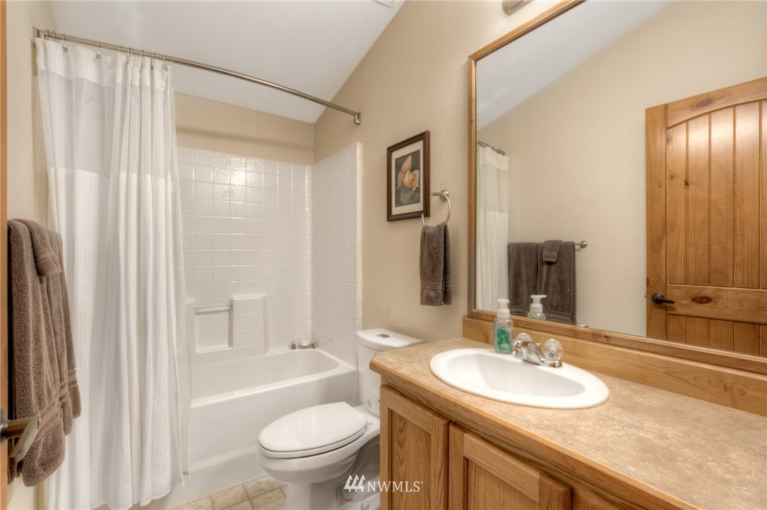 221 Rally Way Easton, WA 98925 - Photo 14 of 25 Gallery Image 14
