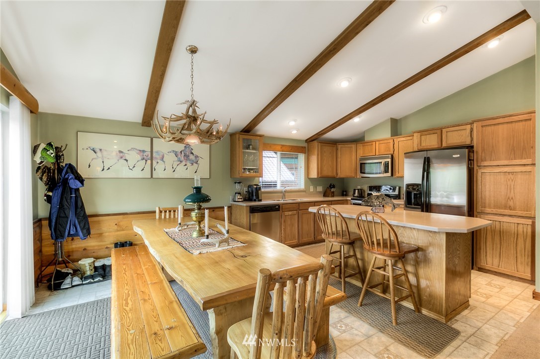 221 Rally Way Easton, WA 98925 - Photo 10 of 25 Gallery Image 10