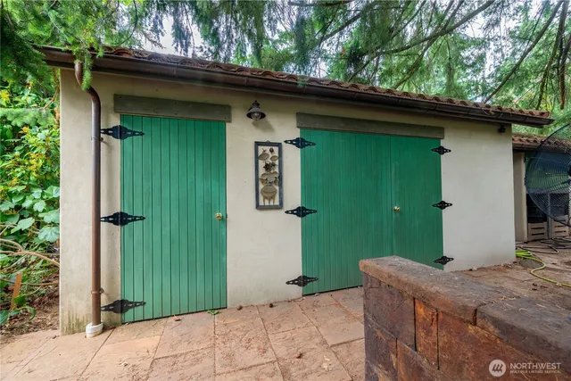 a backyard of a house