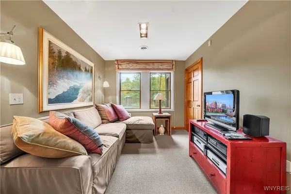 $460,000 | 1 Abbott Hill Road, Concord, NY 14025