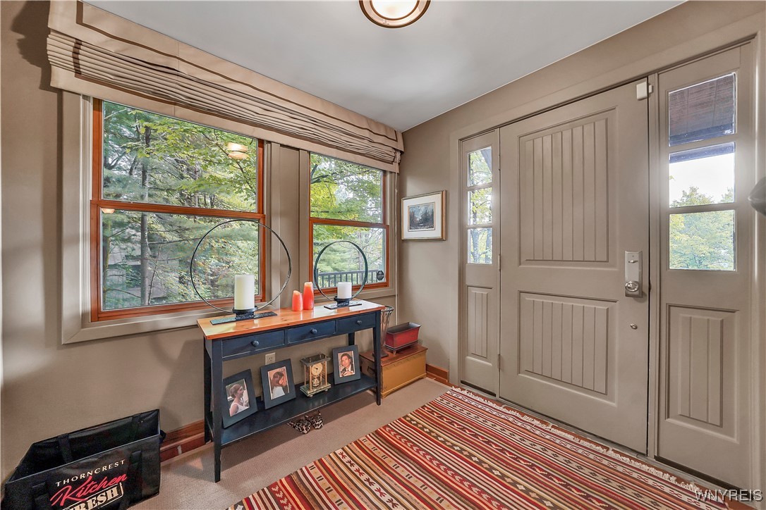 1 Abbott Hill Road Concord, NY 14025 - Photo 5 of 31 Foyer entrance