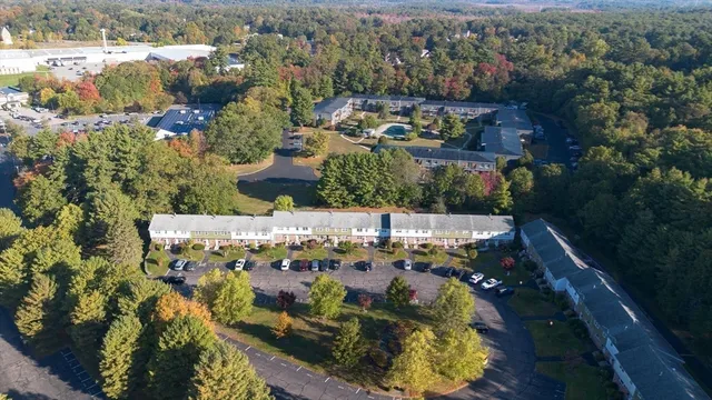 $385,000 | 20 Hemlock Circle, Unit 20, Millis, MA 02054