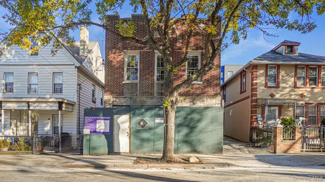 $1,400,000 | 4518 Richardson Avenue | Wakefield