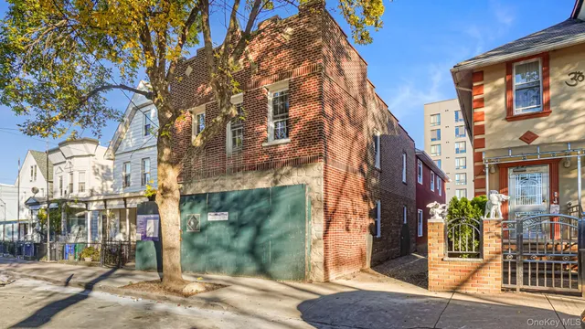 $1,400,000 | 4518 Richardson Avenue | Wakefield