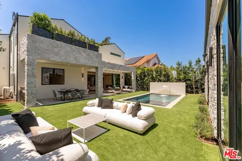 $3,899,000 | 4630 Saloma Avenue, Sherman Oaks, CA 91403