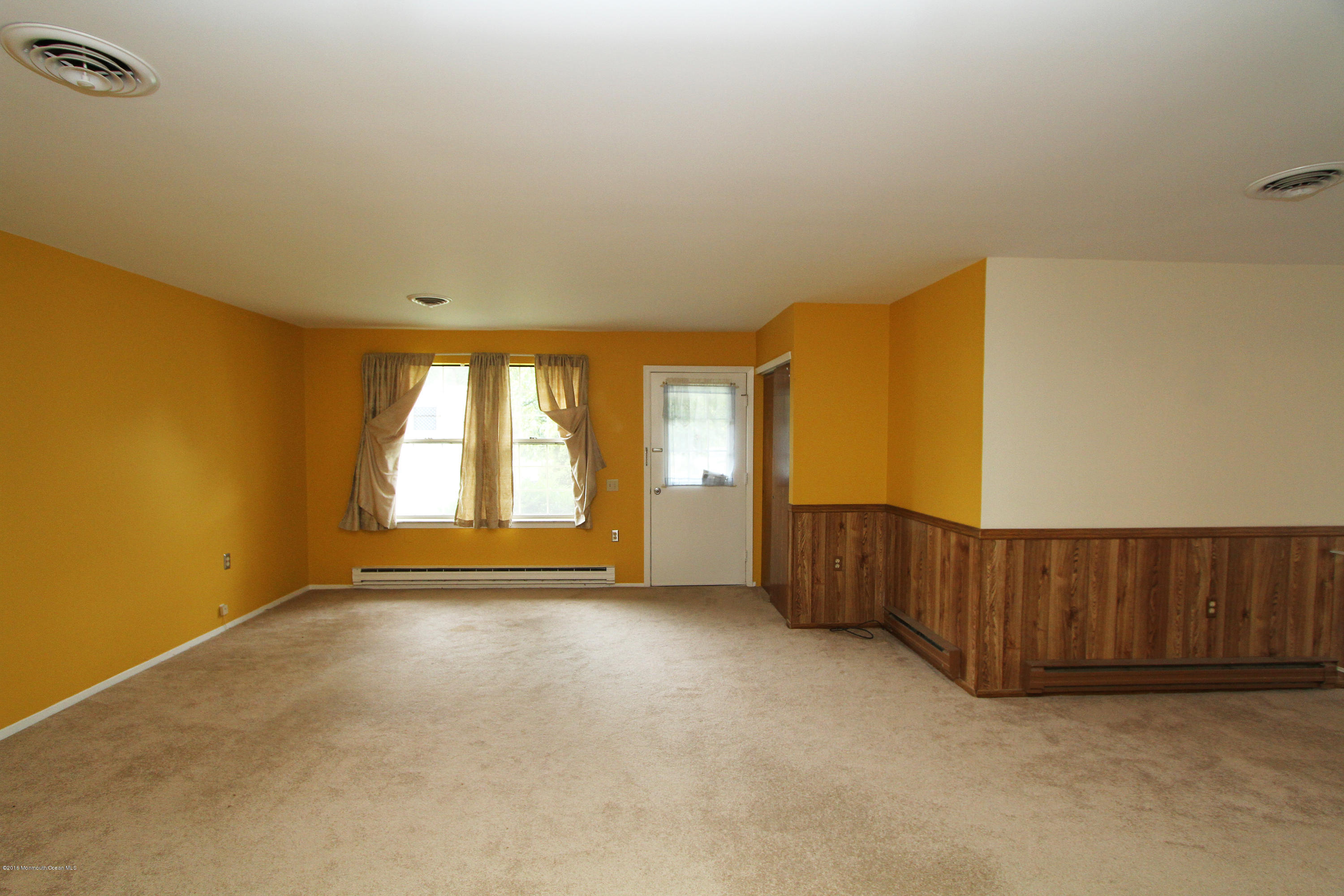 20B Medford Road, Unit A Whiting, NJ 08759 - Photo 6 of 13 2nd View Living Room