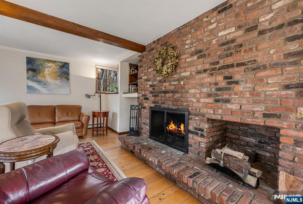 155 Hickory Lane Closter, NJ 07624 - Photo 7 of 34