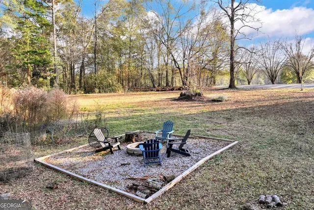 a view of outdoor space and city view