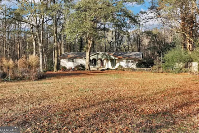 a backyard of a house