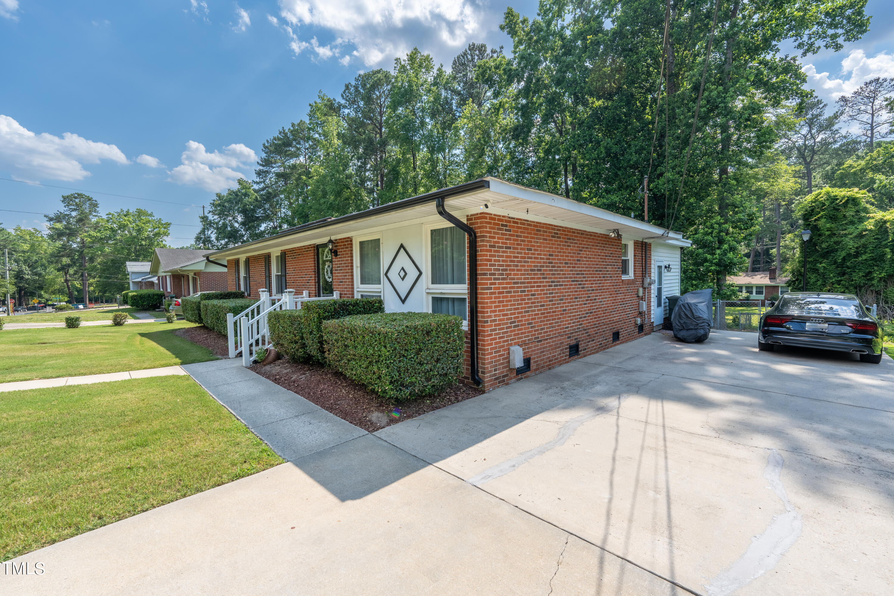 912 Cooper Road Raleigh, NC 27610 - Photo 2 of 21 A7400025-HDR