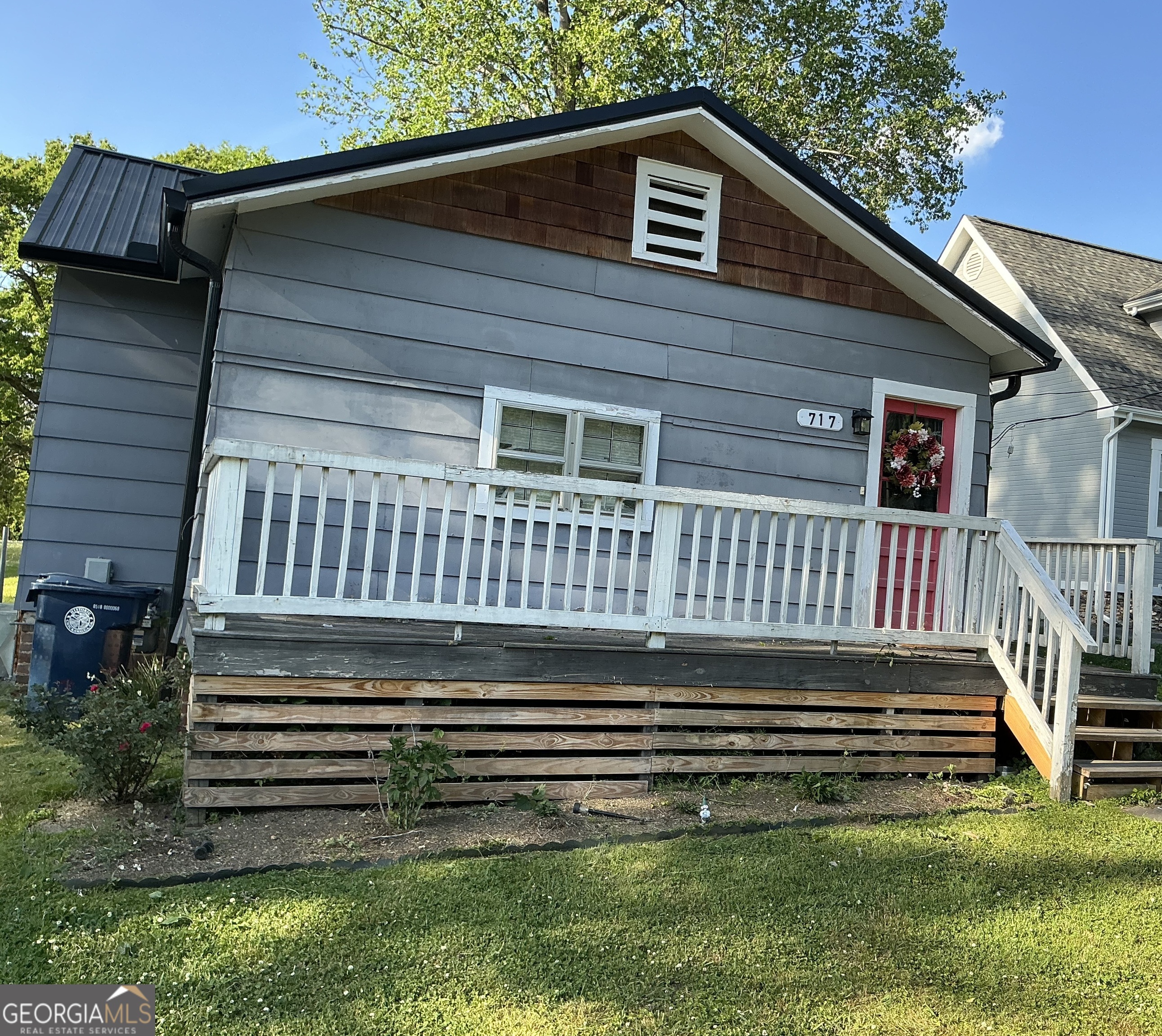 717 West 12th Street Chickamauga, GA 30707 - Photo 6 of 23