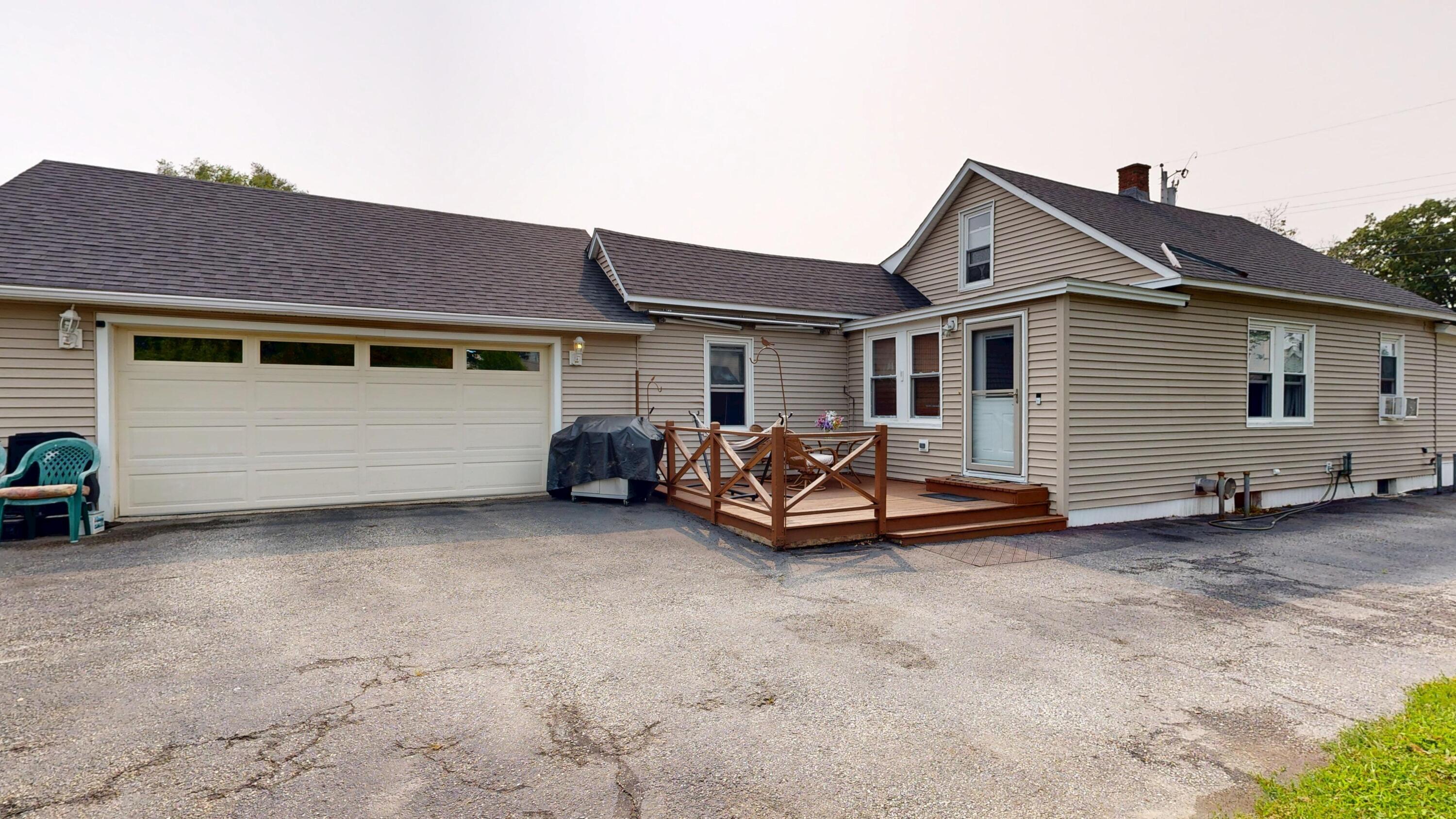 43 Rosedale Street Lewiston, ME 04240 - Photo 44 of 49 43-Rosedale-Street-08052025_182443