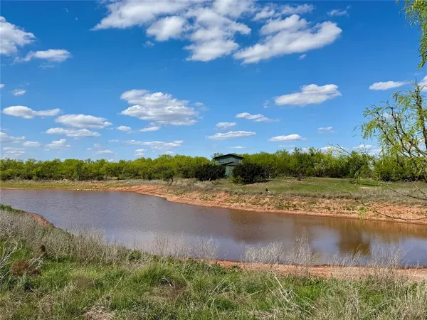 $920,100 | 258 County Road 206, Ovalo, TX 79541