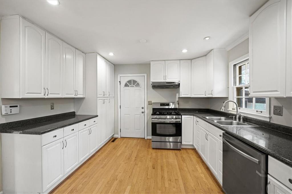 1900 Chancery Lane Chamblee, GA 30341 - Photo 14 of 41