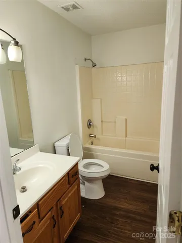 $389,900 | 11412 Leigh Glen Circle, Charlotte, NC 28269