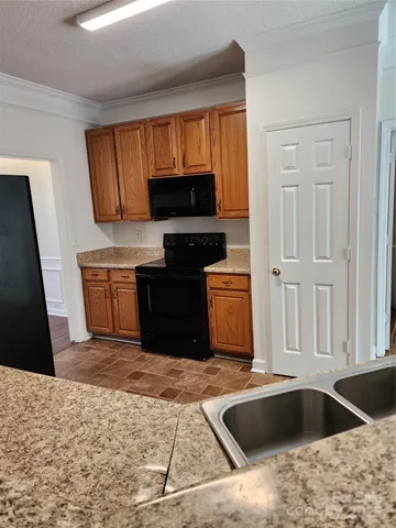 $389,900 | 11412 Leigh Glen Circle, Charlotte, NC 28269