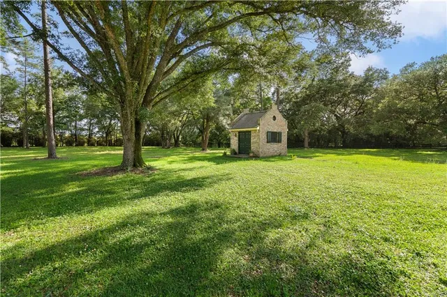 $1,600,000 | 22450 Elderberry Lane, Bush, LA 70431