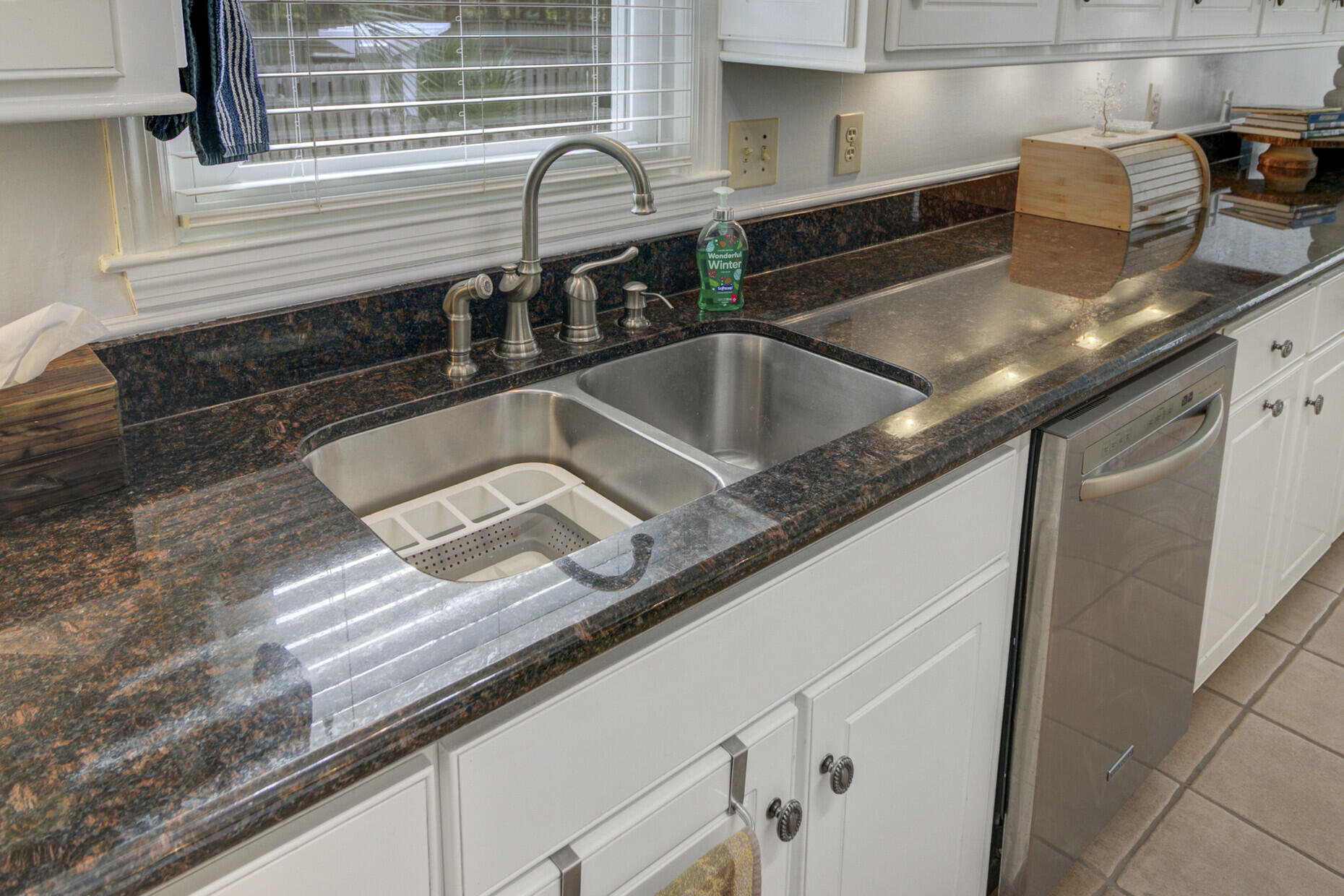 5556 Gallatin Lane North Charleston, SC 29420 - Photo 18 of 49 19_19_mls