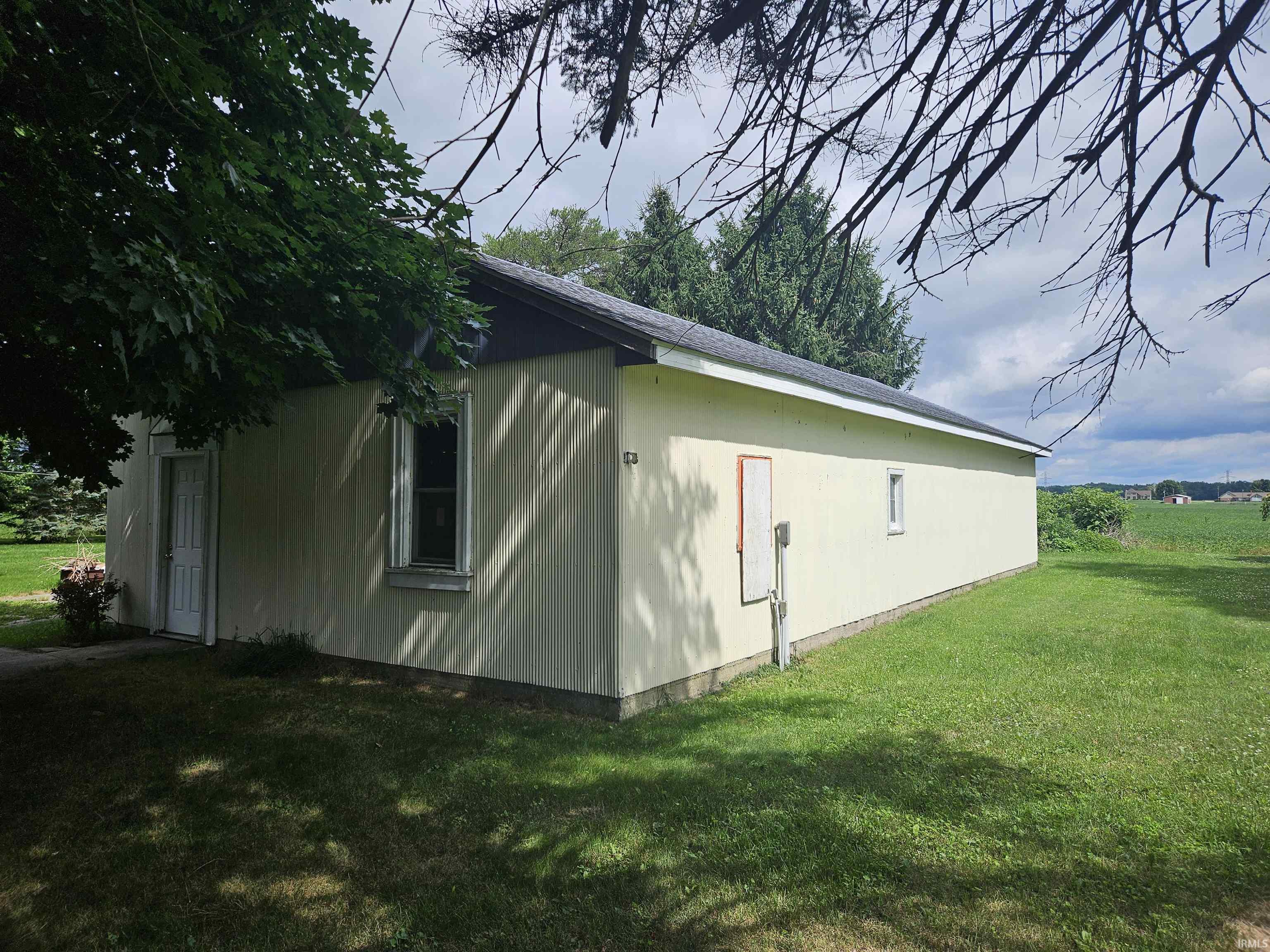 15735 Kelly Road Mishawaka, IN 46544 - Photo 10 of 12