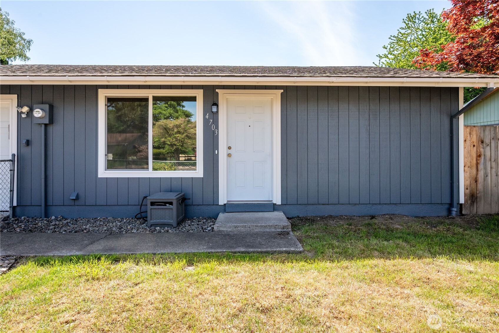 4703 Merlin Street Longview, WA 98632 - Photo 3 of 26