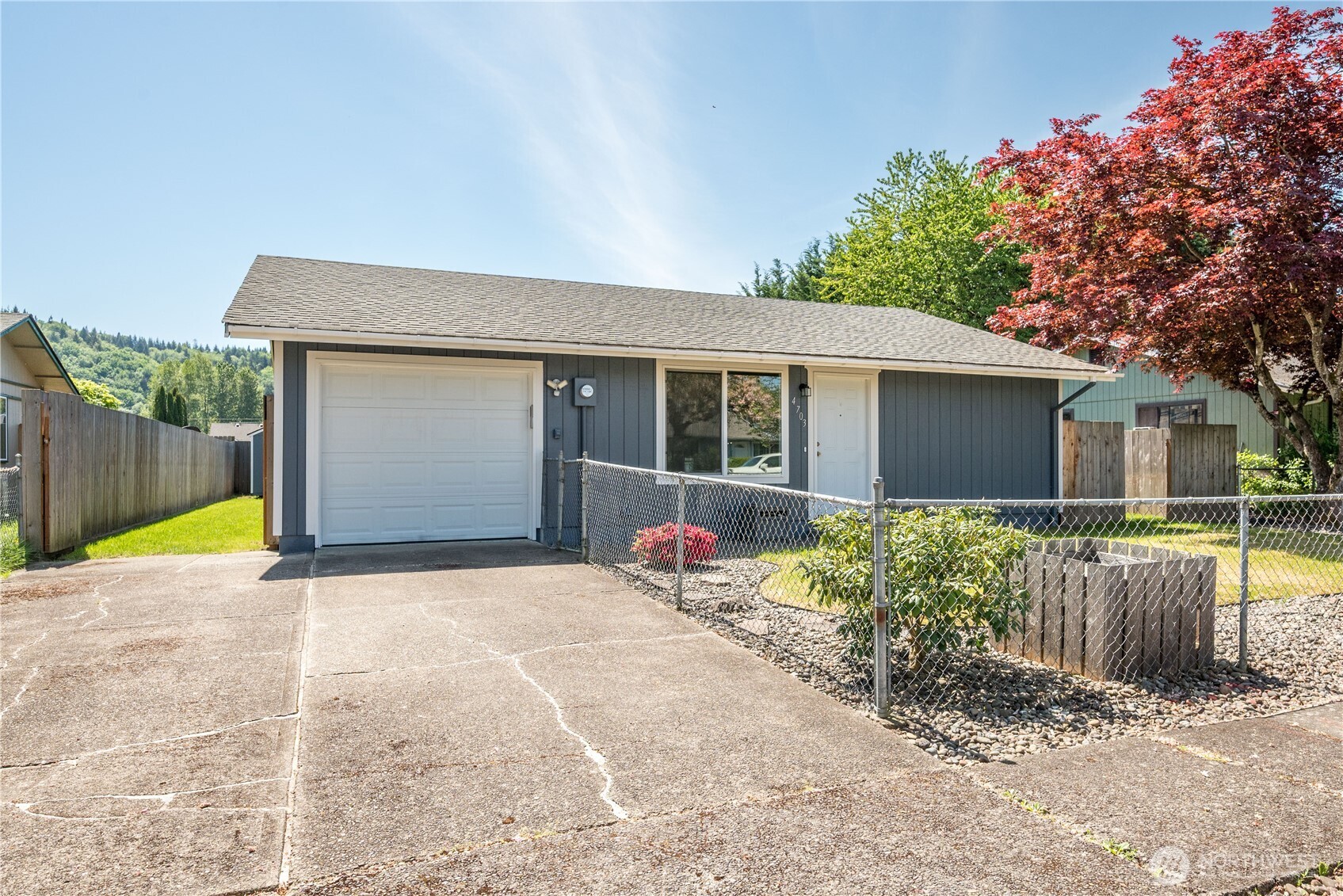 4703 Merlin Street Longview, WA 98632 - Photo 4 of 26
