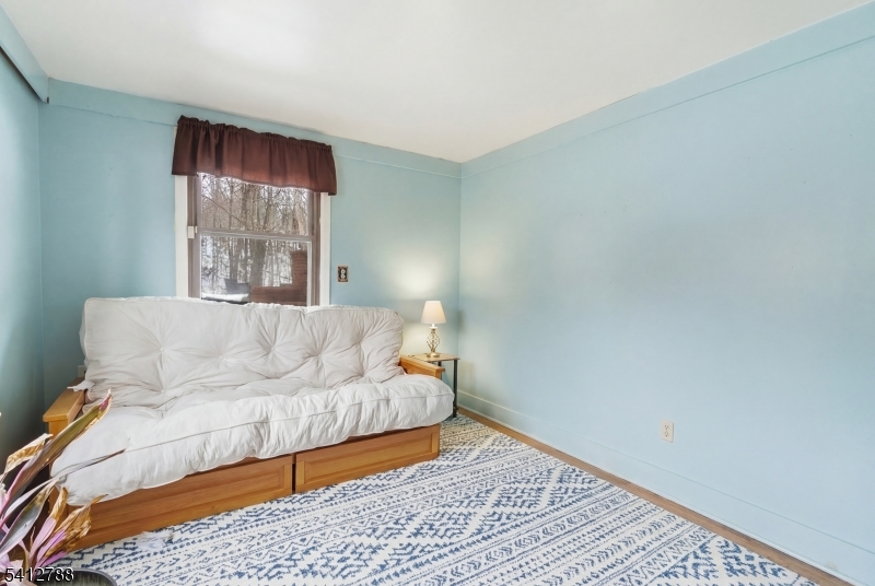 543 Lakeside Avenue Hopatcong, NJ 07821 - Photo 20 of 33