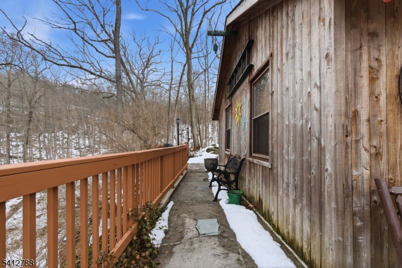 543 Lakeside Avenue Hopatcong, NJ 07821 - Photo 22 of 33