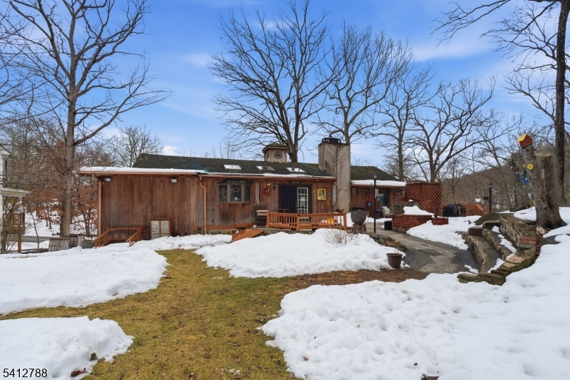 543 Lakeside Avenue Hopatcong, NJ 07821 - Photo 27 of 33