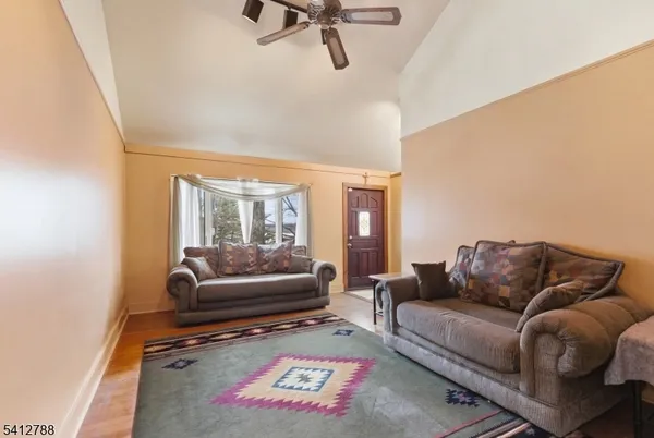 $389,000 | 543 Lakeside Avenue, Hopatcong, NJ 07821