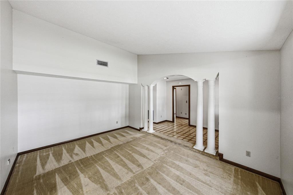 501 Bryan Road Brandon, FL 33511 - Photo 10 of 93 Gallery Image 10