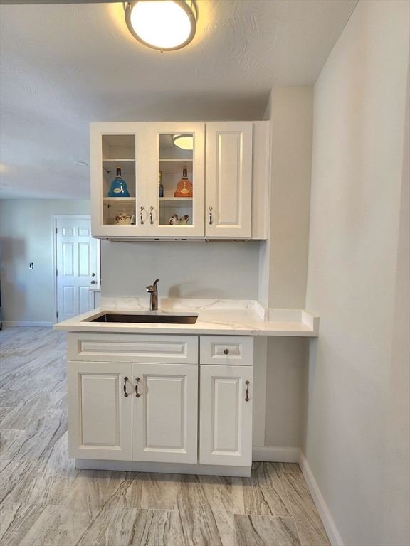 52 Harrison Street Worcester, MA 01604 - Photo 9 of 32