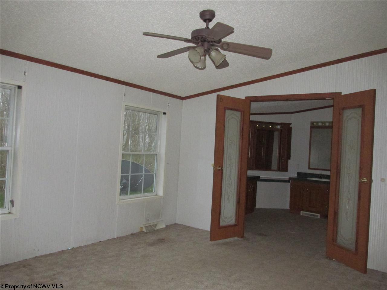1746 Snowbird Road West Union, WV 26456 - Photo 12 of 16 Gallery Image 12