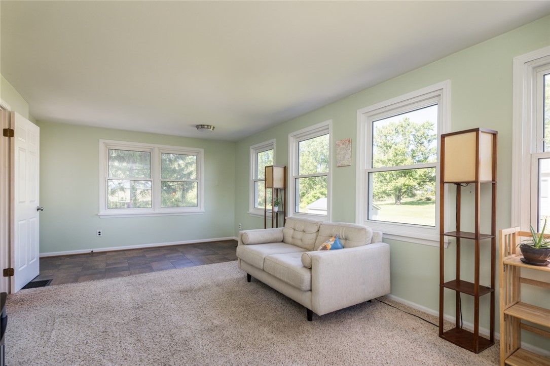 962 Martin Road Henrietta, NY 14586 - Photo 13 of 50