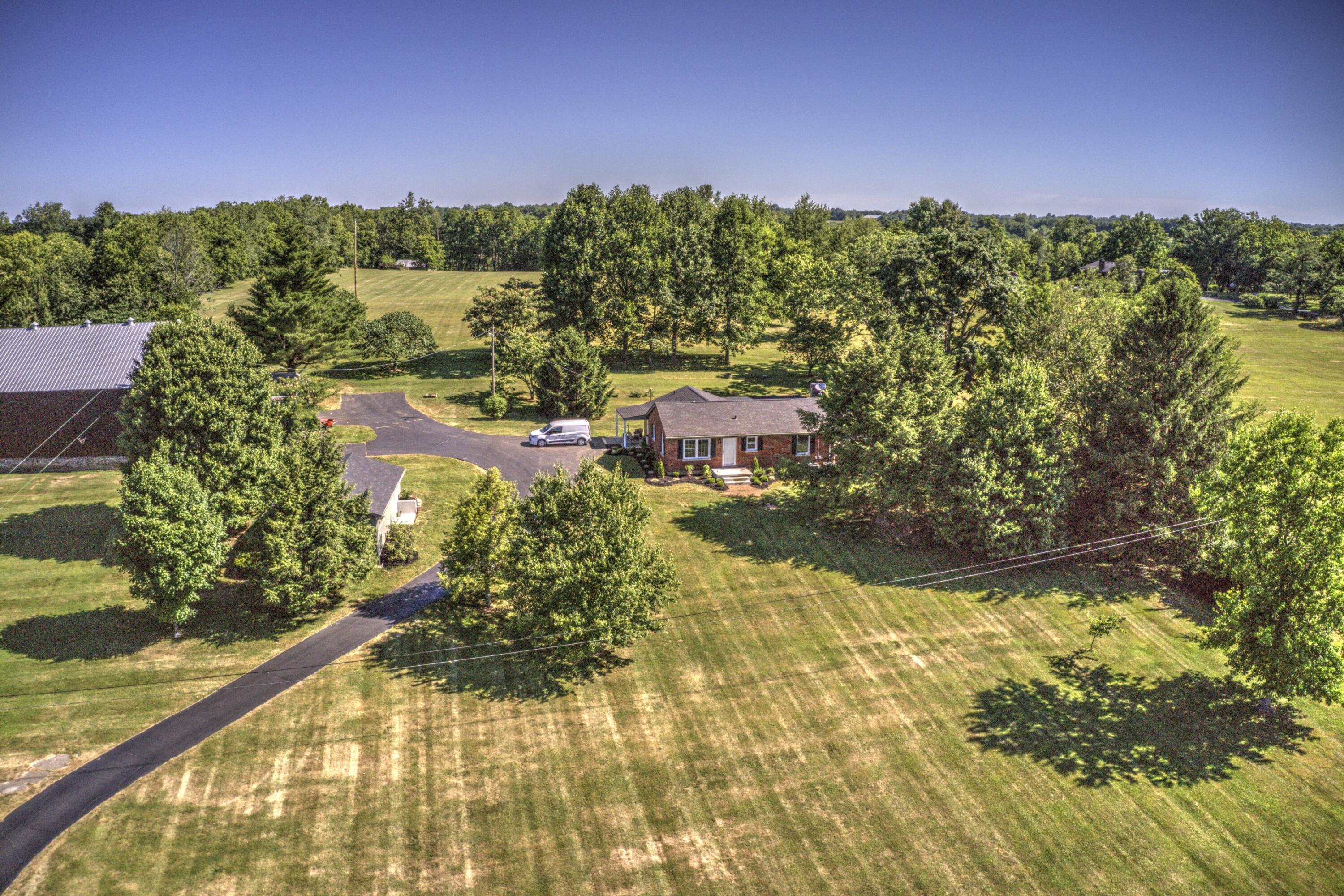 391 Gentry Road Lexington, KY 40509 - Photo 52 of 72 DJI_0599_600_601_602_603 (Custom)