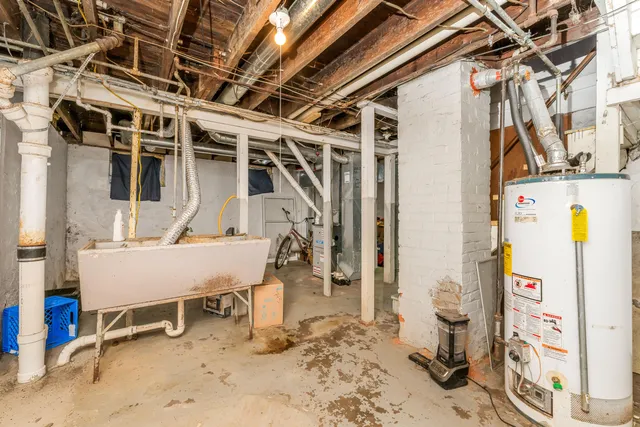 $155,000 | 835 Lay Boulevard, Kalamazoo, MI 49001