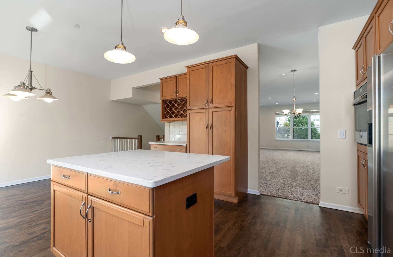 3540 Patten Road Highland Park, IL 60035 - Photo 9 of 30 a kitchen that has a cabinets a sink and a refrigerator