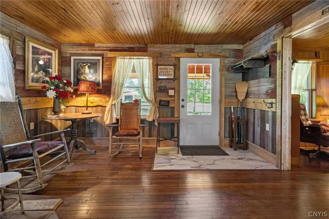 $2,800 | 1818 Benson Road, Skaneateles, NY 13152