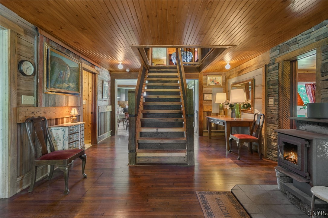 1818 Benson Road Skaneateles, NY 13152 - Photo 4 of 28