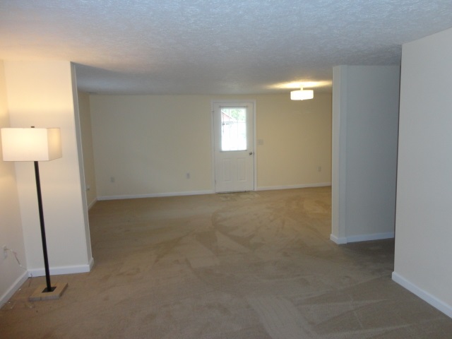 955 West Kelley Road Frankfort, IN 46041 - Photo 7 of 26 Gallery Image 7
