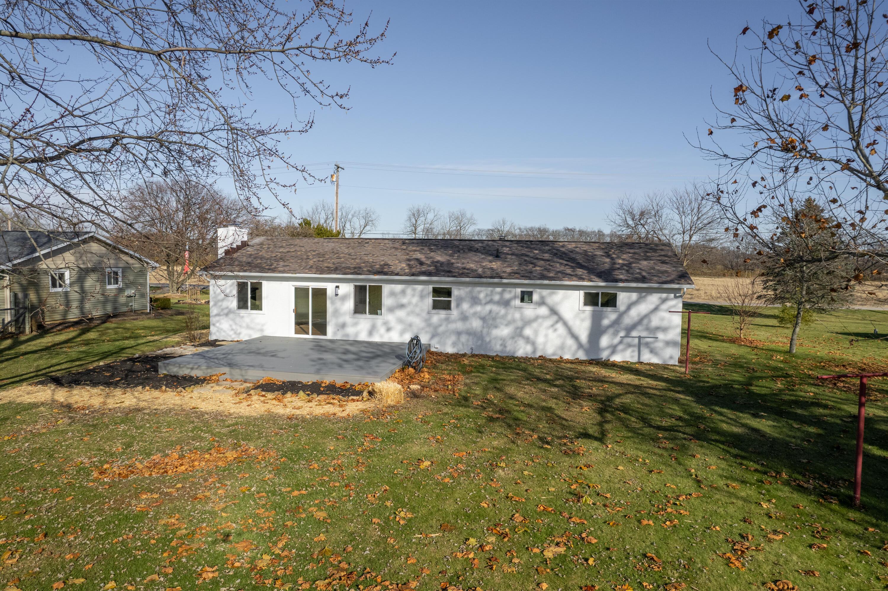 363 Amity Road Galloway, OH 43119 - Photo 10 of 42 363 Amity Rd_37