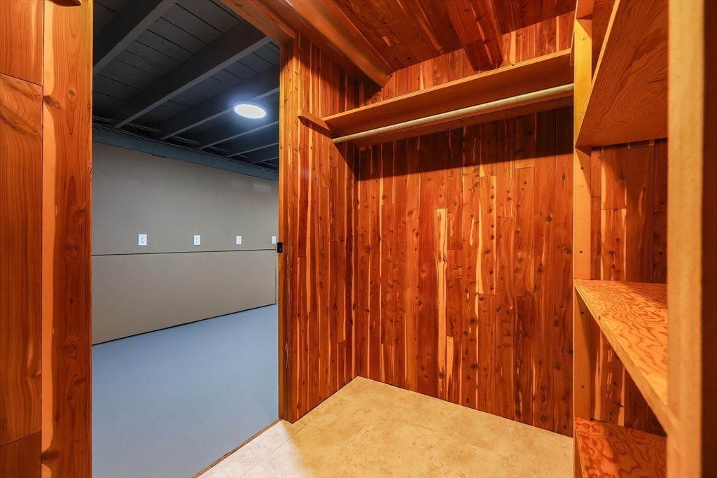 16 Deerfield Road Sharon, MA 02067 - Photo 24 of 38