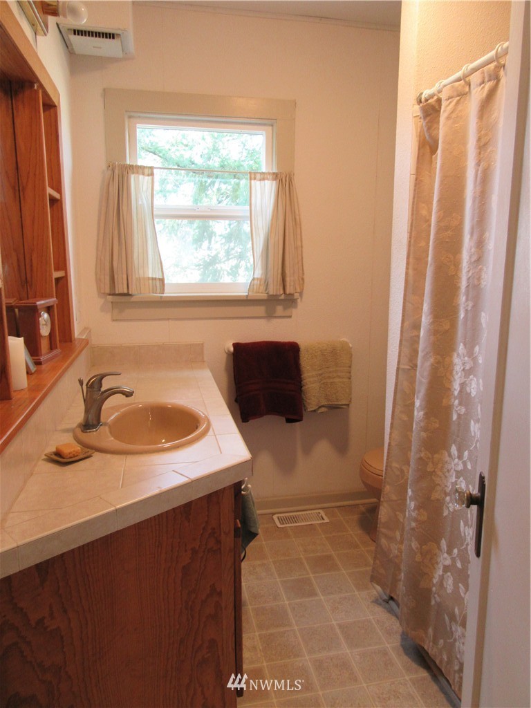 13539 Austin Road Mount Vernon, WA 98273 - Photo 12 of 25 Gallery Image 12