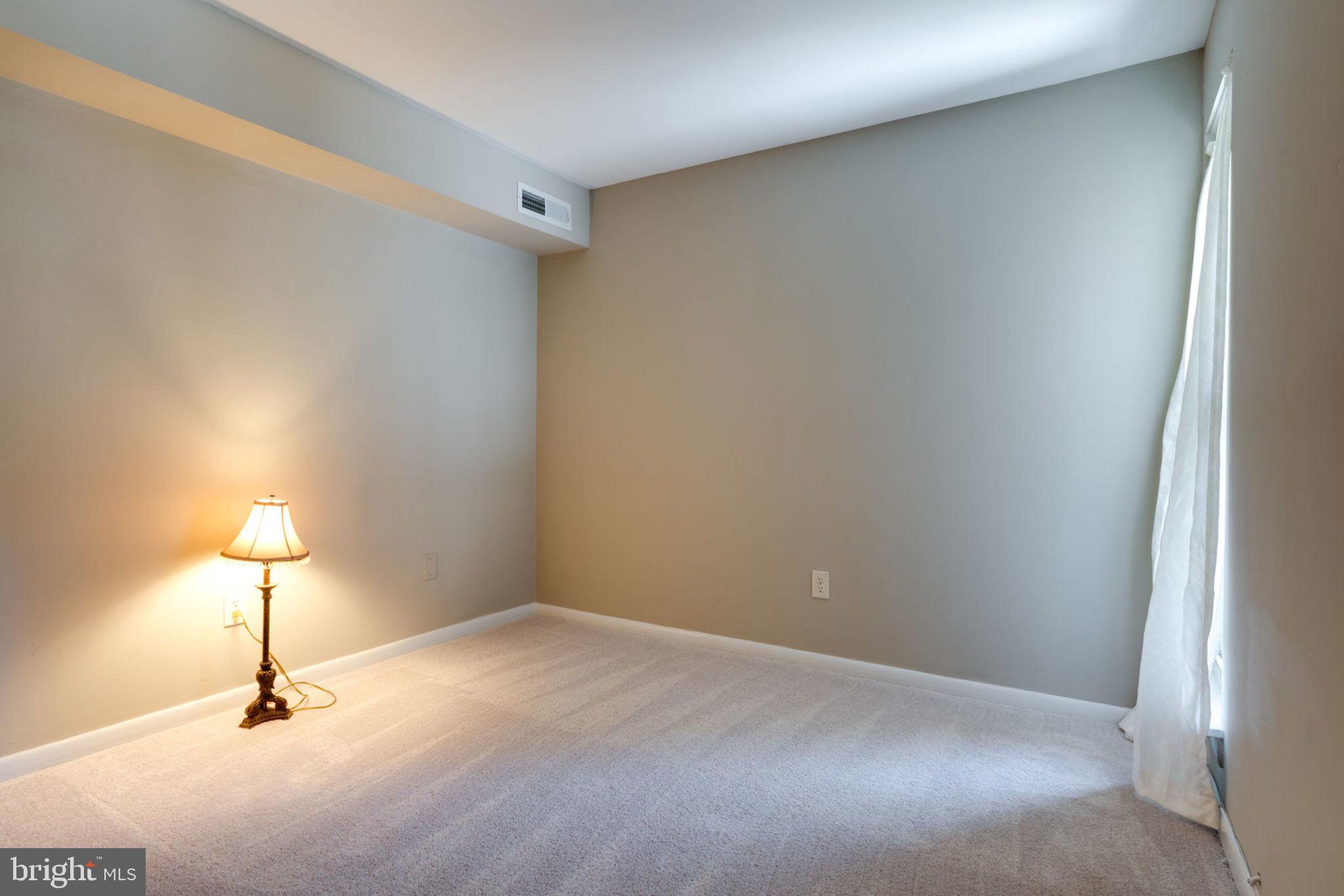 5804 Royal Ridge Drive, Unit H Springfield, VA 22152 - Photo 35 of 48 2nd Bedroom : All New Carpet