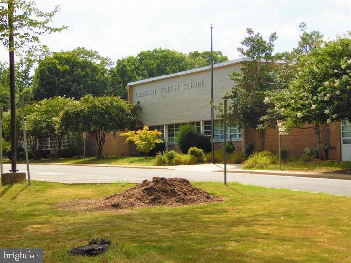 5804 Royal Ridge Drive, Unit H Springfield, VA 22152 - Photo 48 of 48 Elementary School is just around the corner