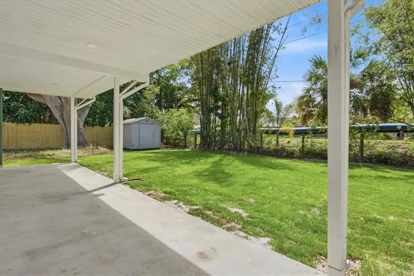 $2,650 | 3663 Egerton Circle, Sarasota, FL 34233
