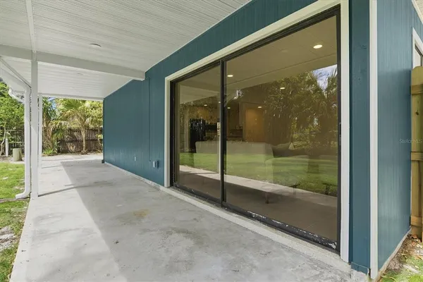 $2,650 | 3663 Egerton Circle, Sarasota, FL 34233