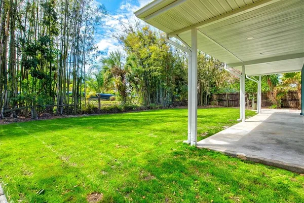 $2,650 | 3663 Egerton Circle, Sarasota, FL 34233
